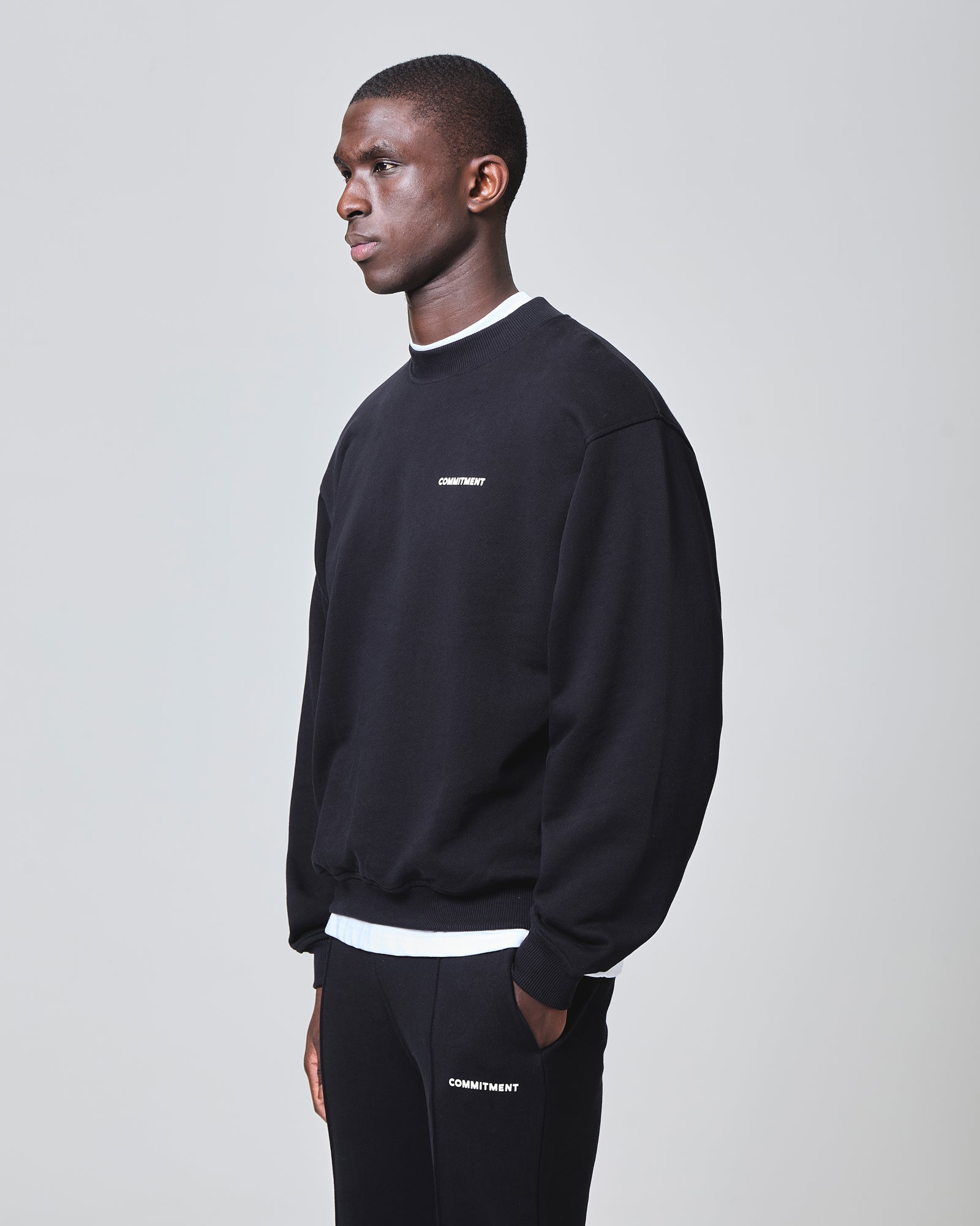 Script Sweatshirt - Black